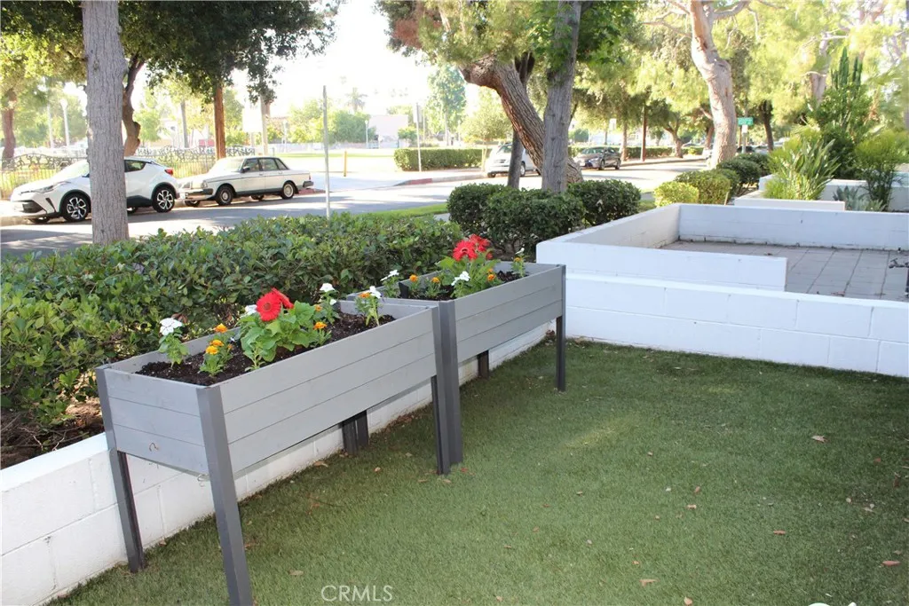 Additional image 3 of 591 N Garfield Ave Unit 5, Pasadena, CA 91101