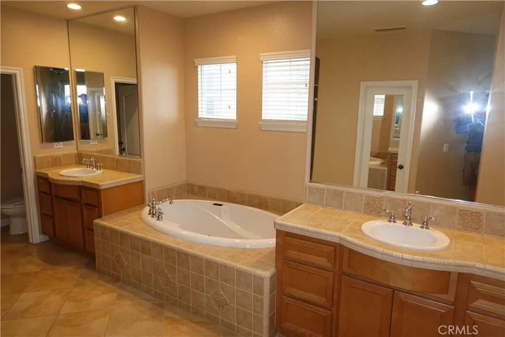 Additional image 19 of 1840 W Deerefield Road, Santa Ana, CA 92704