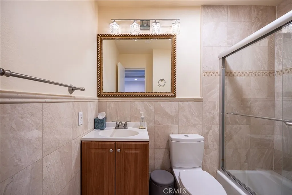 Additional image 13 of 1236 N Columbus Ave, Glendale, CA 91202