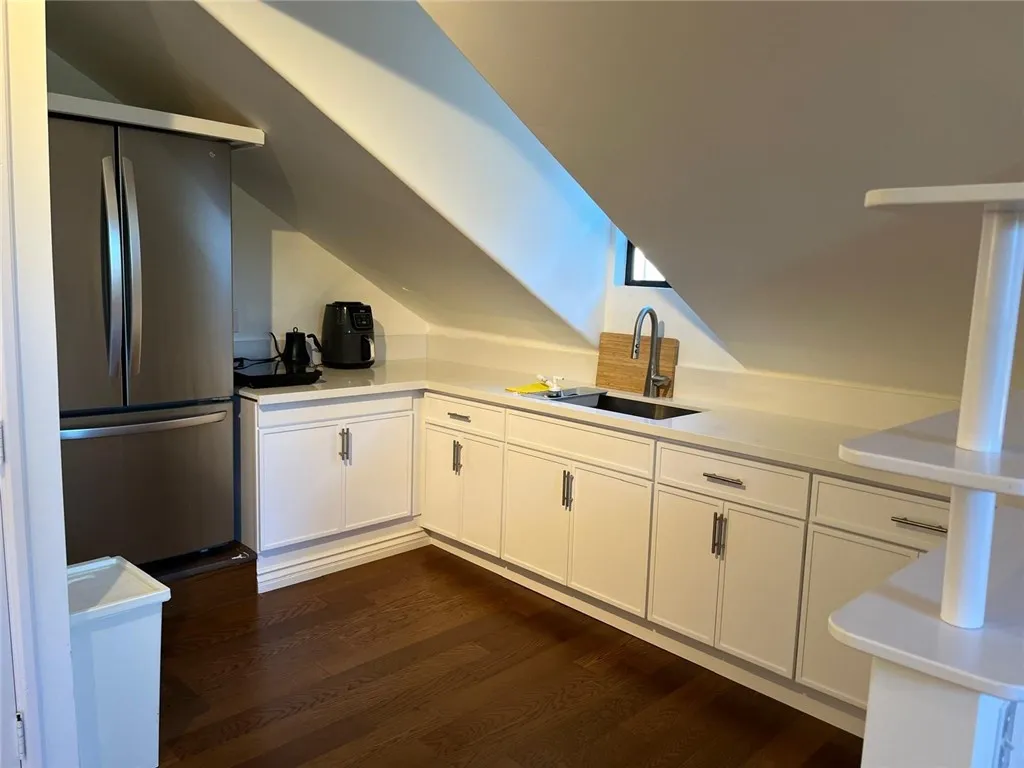 Additional image 15 of 23300 Raymond St Unit Studio, Chatsworth, CA 91311