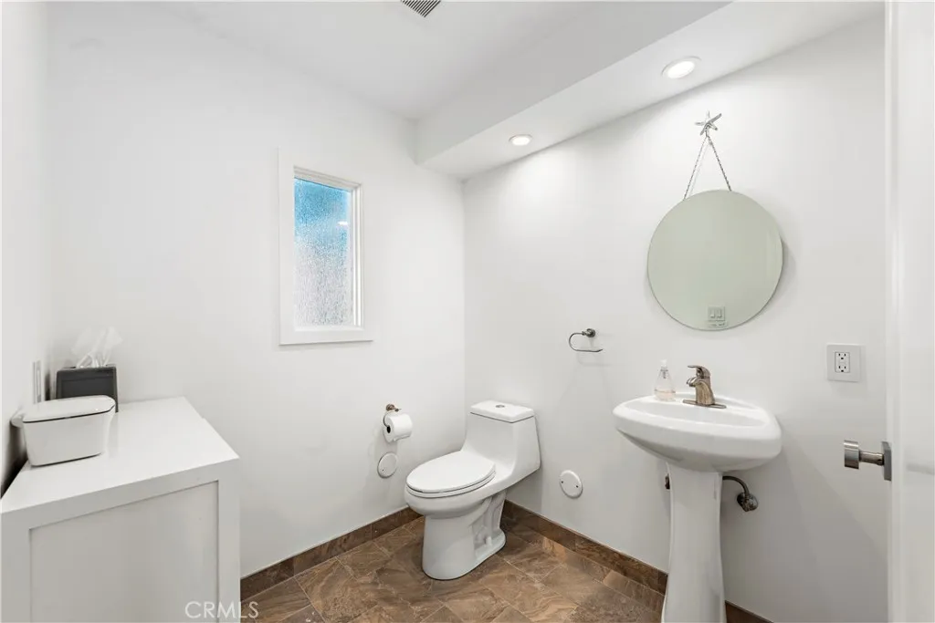 Additional image 21 of 106 Blue Lagoon, Laguna Beach, CA 92651