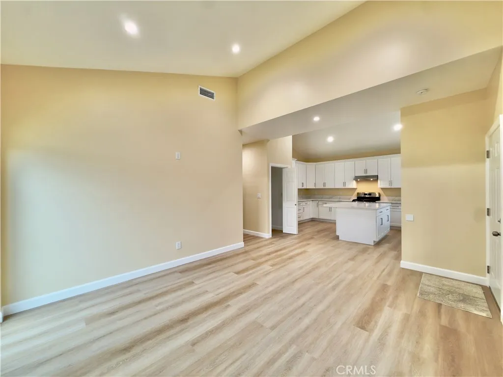 Additional image 19 of 12539 1/2 Bromwich Street, Pacoima, CA 91331