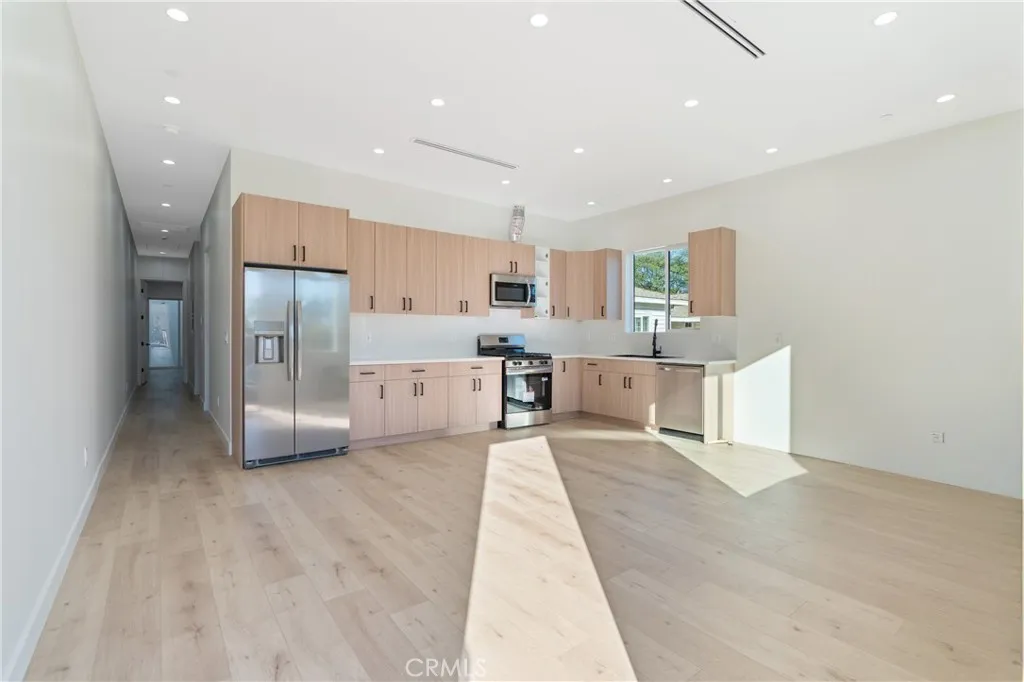 Additional image 18 of 17311 Los Alimos, Granada Hills, CA 91344