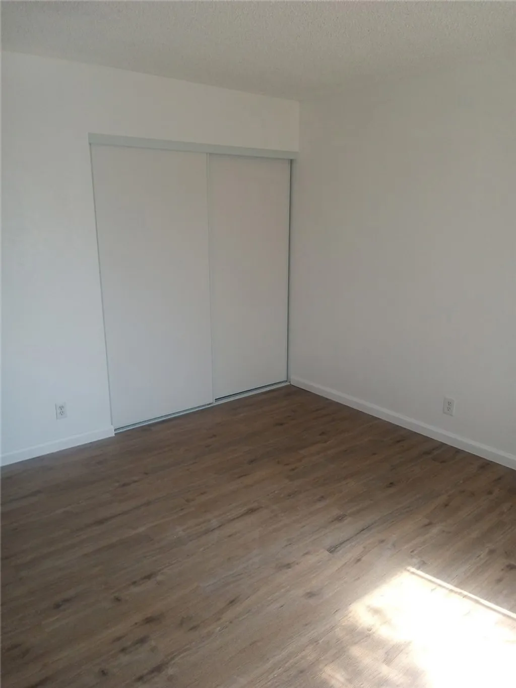 Additional image 5 of 16315 Juniper Street Unit 4, Hesperia, CA 92345