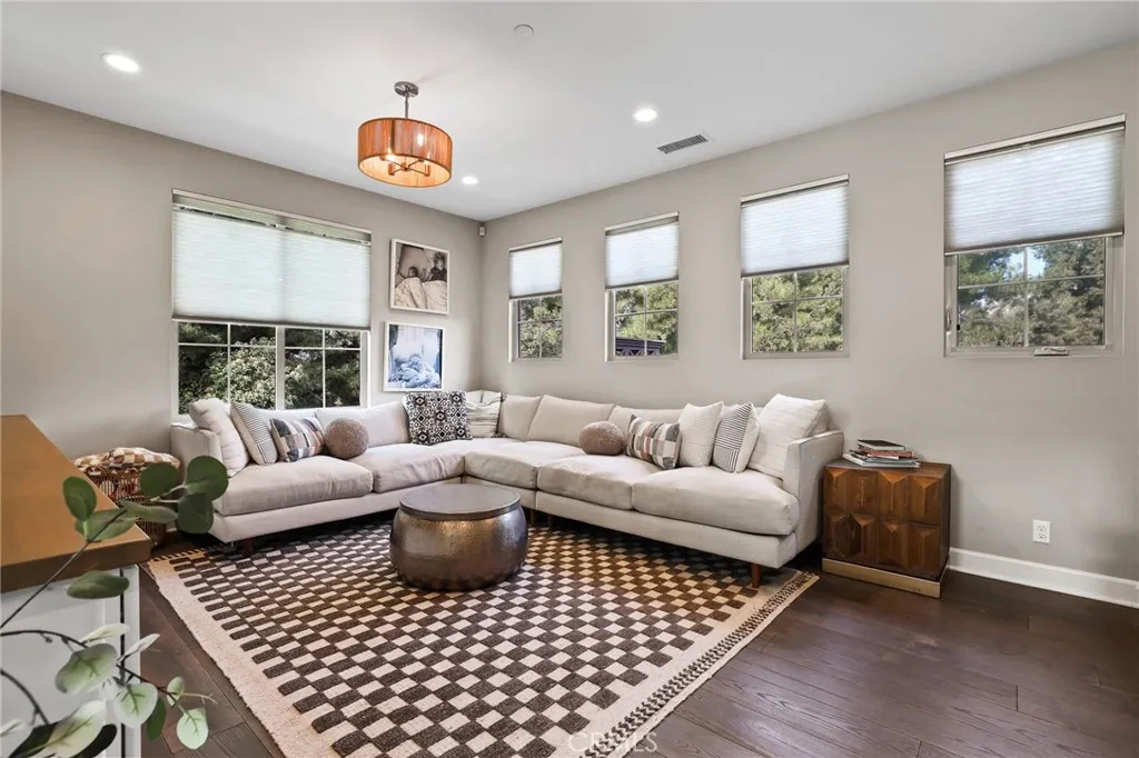 Additional image 31 of 7 Sunset Cv, Irvine, CA 92602