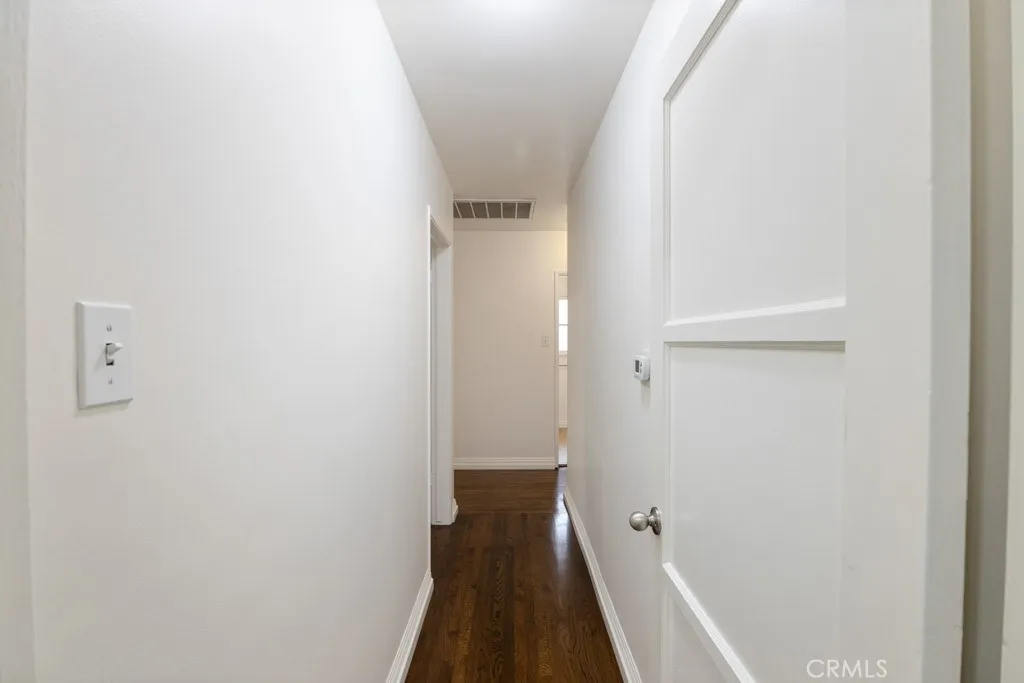 Additional image 55 of 2542 Vuelta Grande Ave, Long Beach, CA 90815