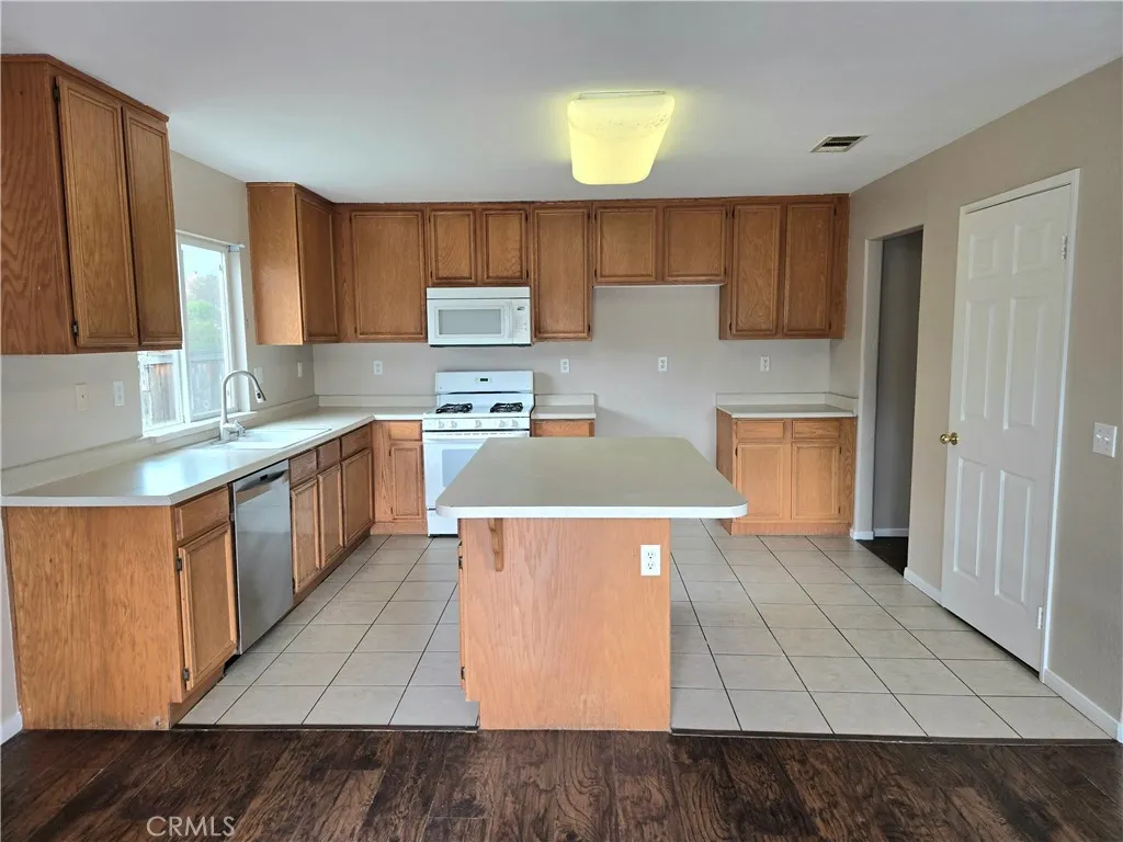 Additional image 8 of 4175 Amber Ridge Lane, Hemet, CA 92545