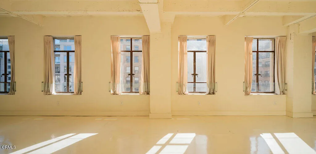 Additional image 31 of 6253 Hollywood Boulevard Unit 701, Los Angeles, CA 90028