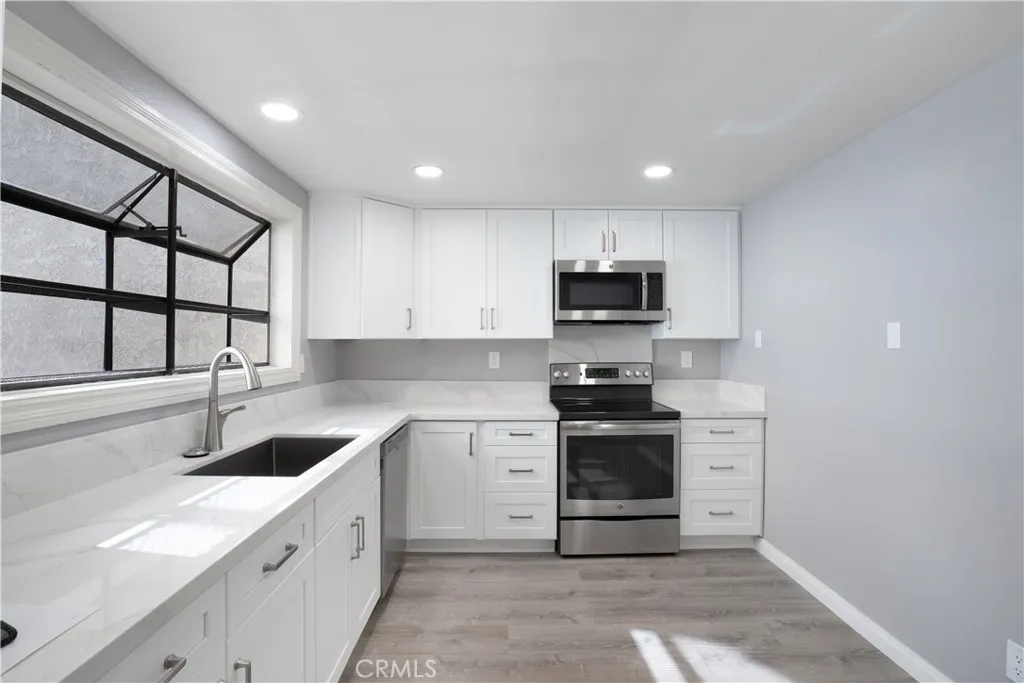 Additional image 54 of 57 Claret, Irvine, CA 92614