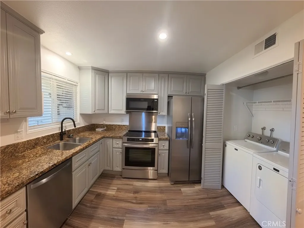 Additional image 11 of 30535 Canwood Street Unit R58, Agoura Hills, CA 91301