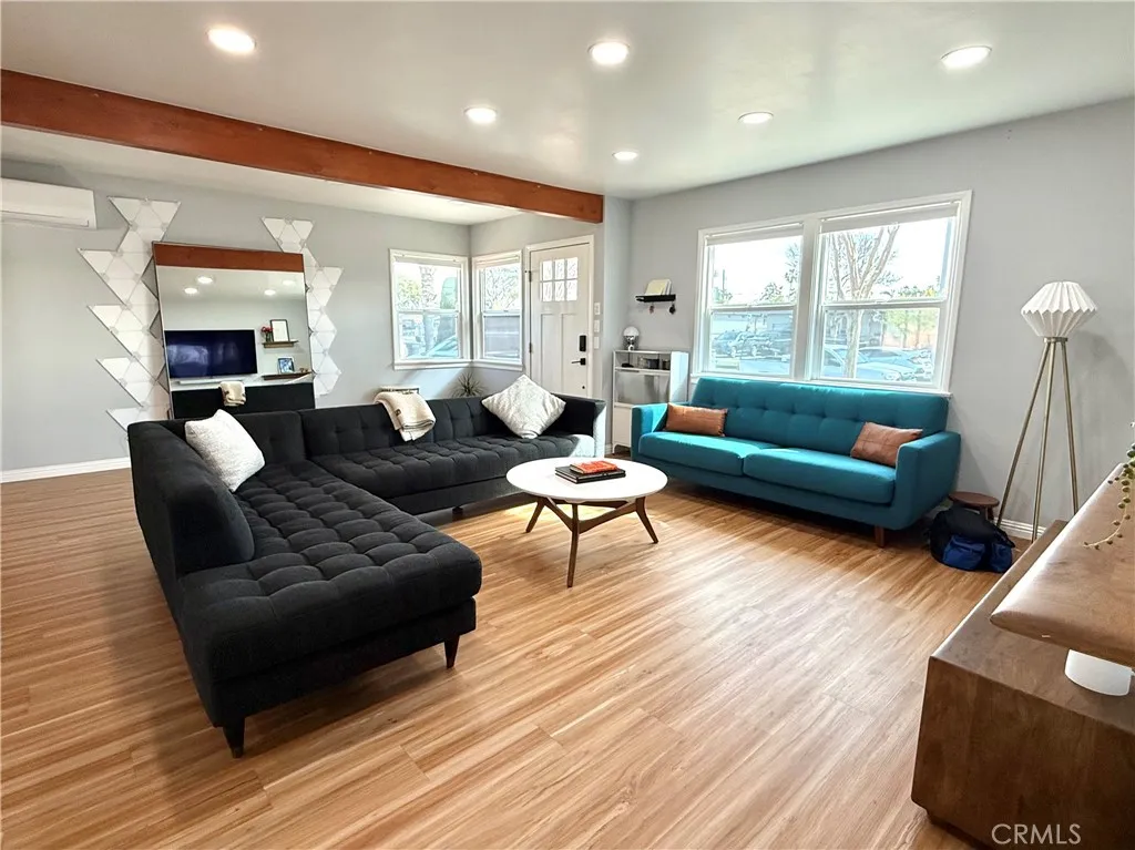 Additional image 11 of 115 W Valencia Avenue Unit B, Anaheim, CA 92805