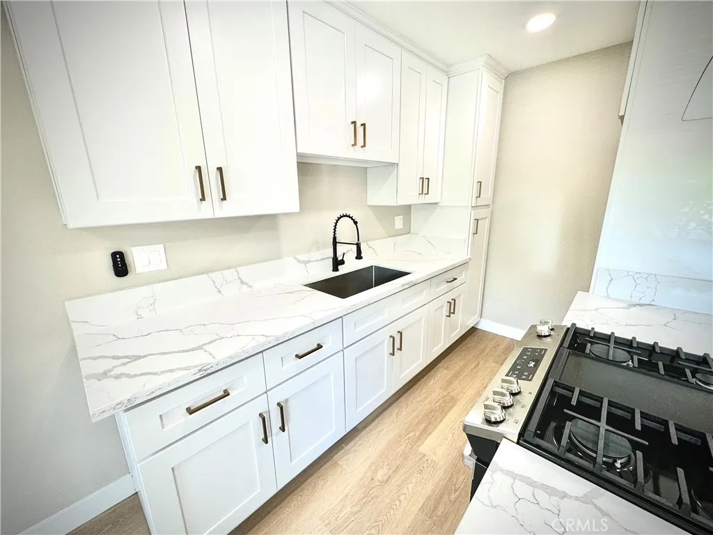 Additional image 28 of 321 N MacNeil Street Unit 5, San Fernando, CA 91340