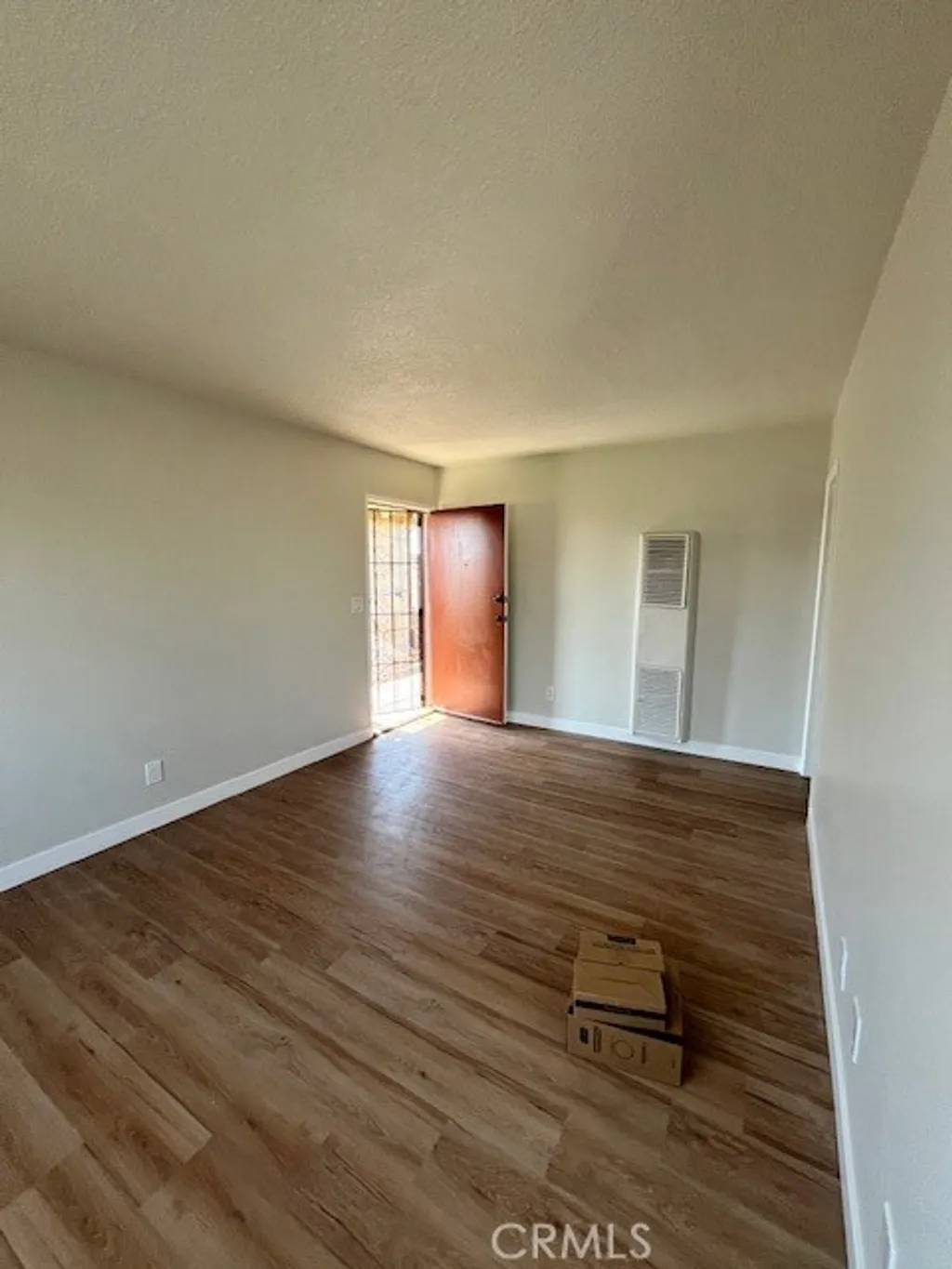 Additional image 10 of 1543 W 105th Street Unit C, Los Angeles, CA 90047