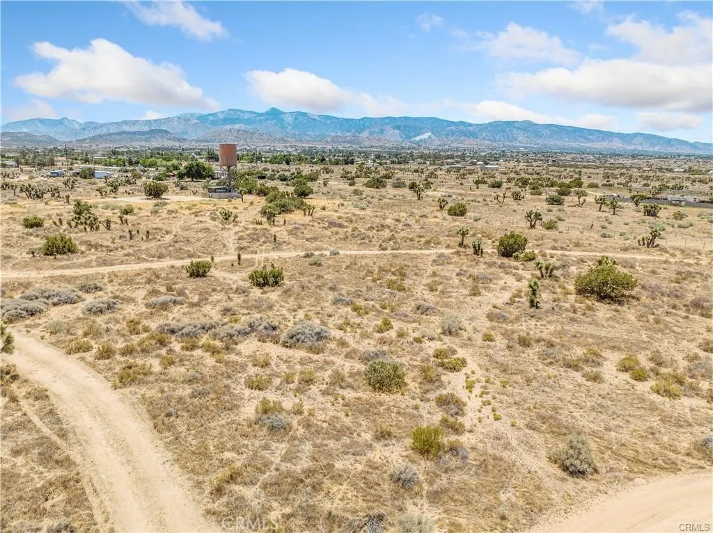 Additional image 8 of 759 La Mirada, Phelan, CA 92371