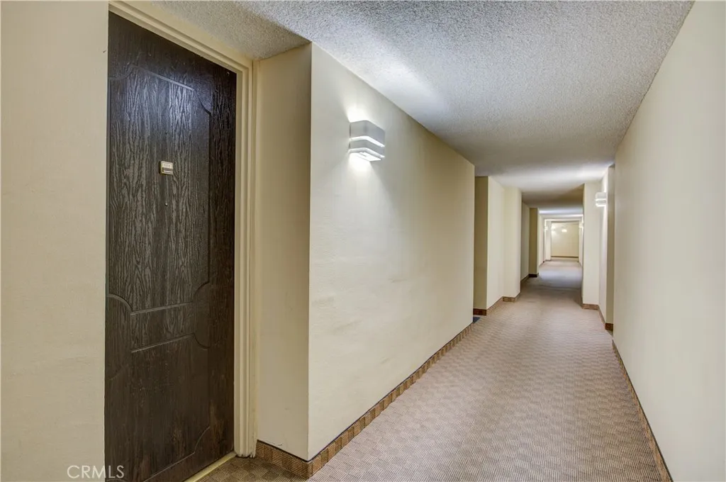 Additional image 3 of 421 S La Fayette Park Pl Unit 624, Los Angeles, CA 90057