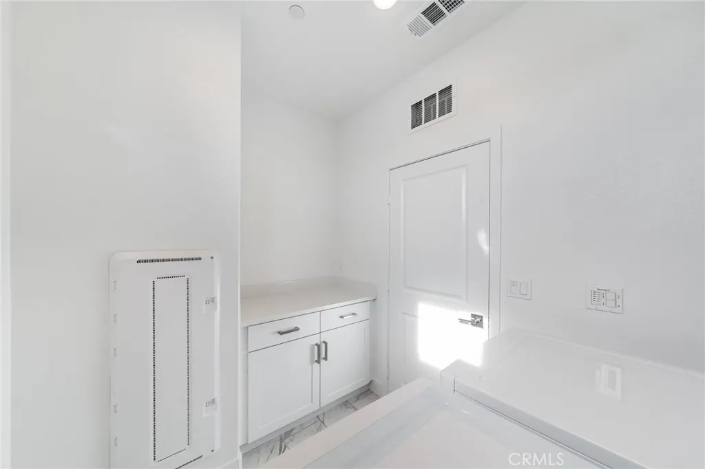 Additional image 70 of 241 Culture, Irvine, CA 92618