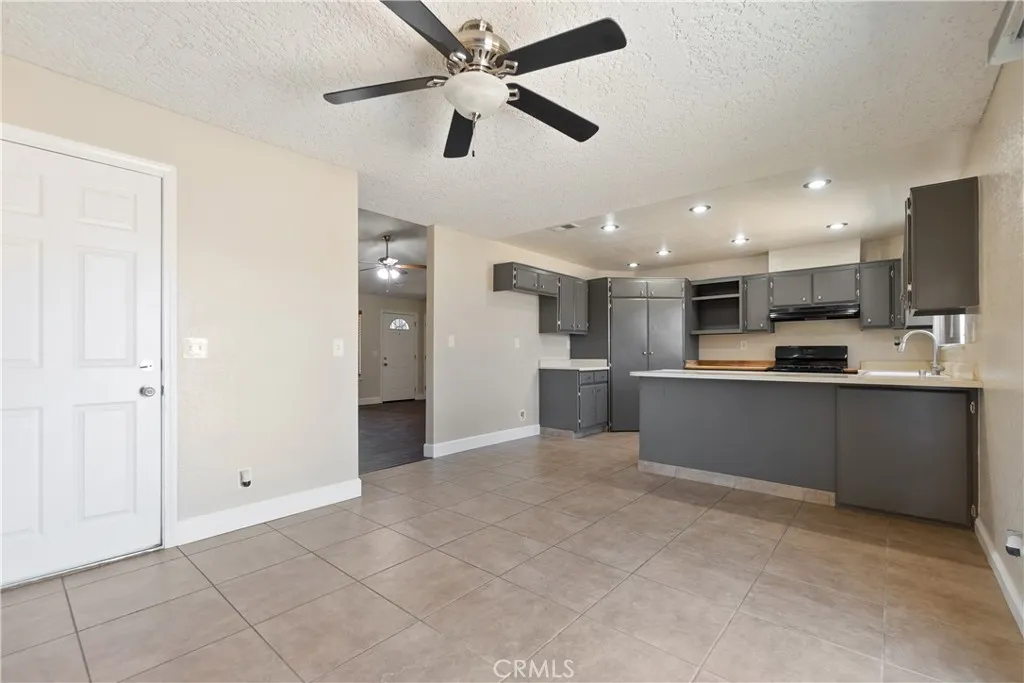 Additional image 8 of 18742 Vine Street, Hesperia, CA 92345
