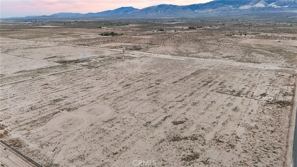 Additional image 29 of 793 Locust Avenue, Lucerne Valley, CA 92356