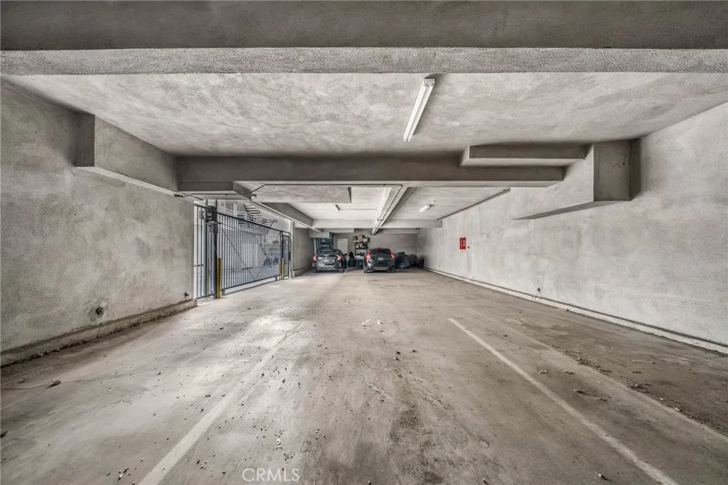 Additional image 43 of 728 5th Street, Hermosa Beach, CA 90254