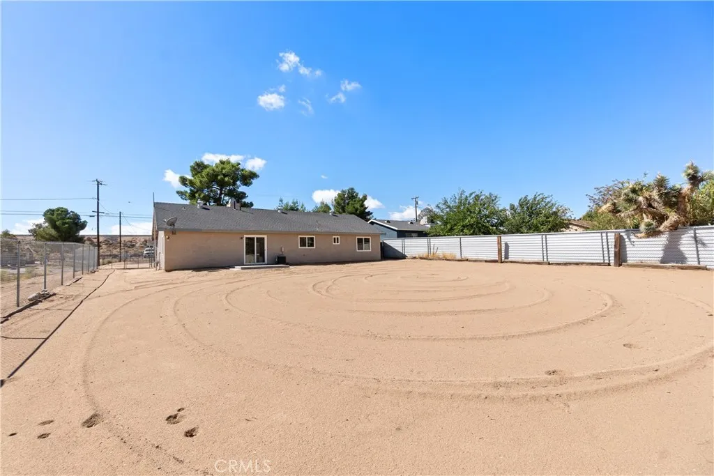Additional image 31 of 18742 Vine Street, Hesperia, CA 92345