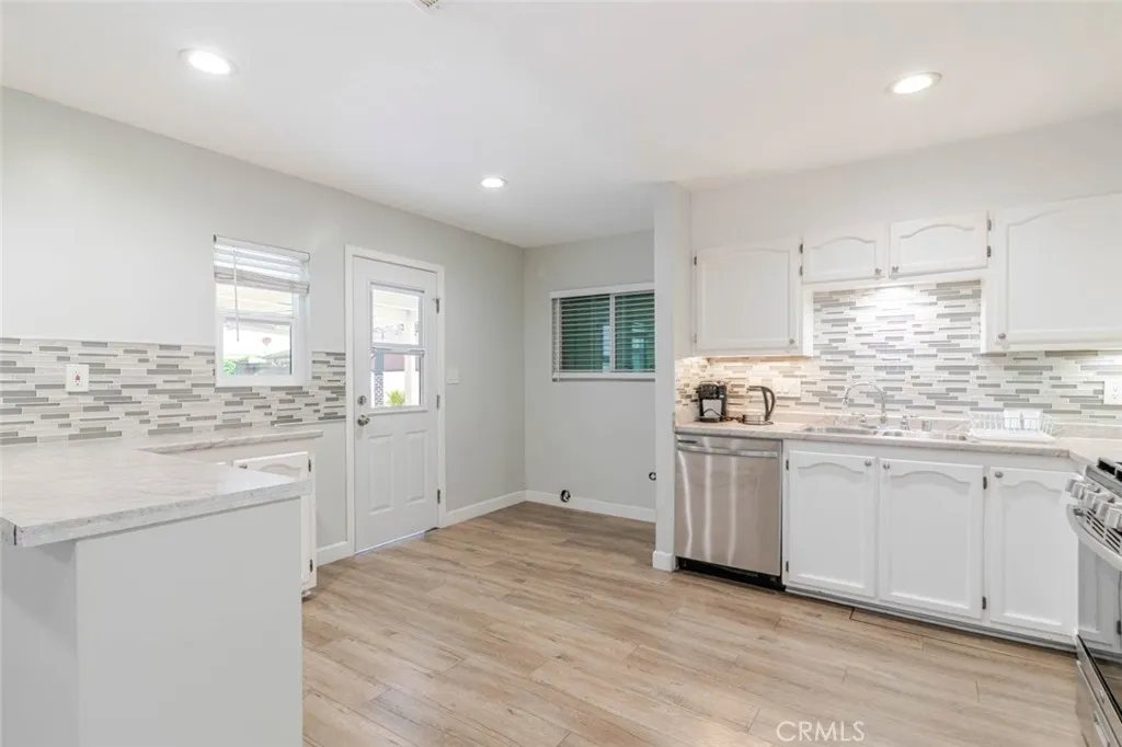 Additional image 32 of 6539 Coldwater Canyon Avenue, North Hollywood, CA 91606