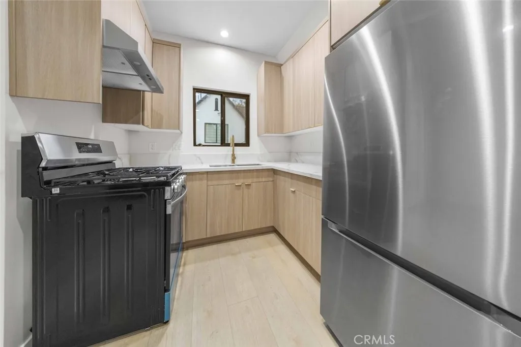 Additional image 23 of 1324 Winchester Avenue Unit A, Glendale, CA 91201