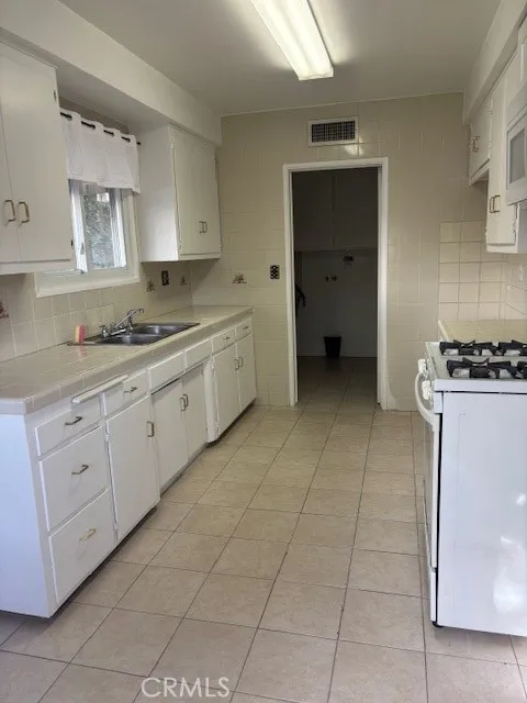 Additional image 29 of 16250 San Jose Street, Granada Hills, CA 91344