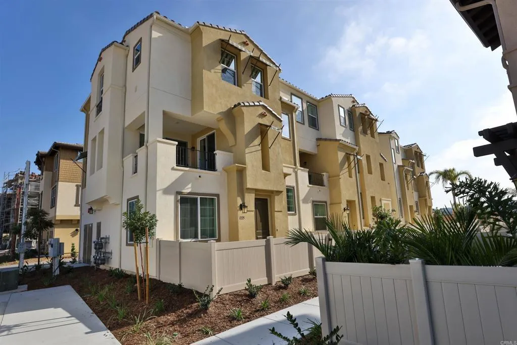 Additional image 23 of 1221 Via Lucero, Oceanside, CA 92056