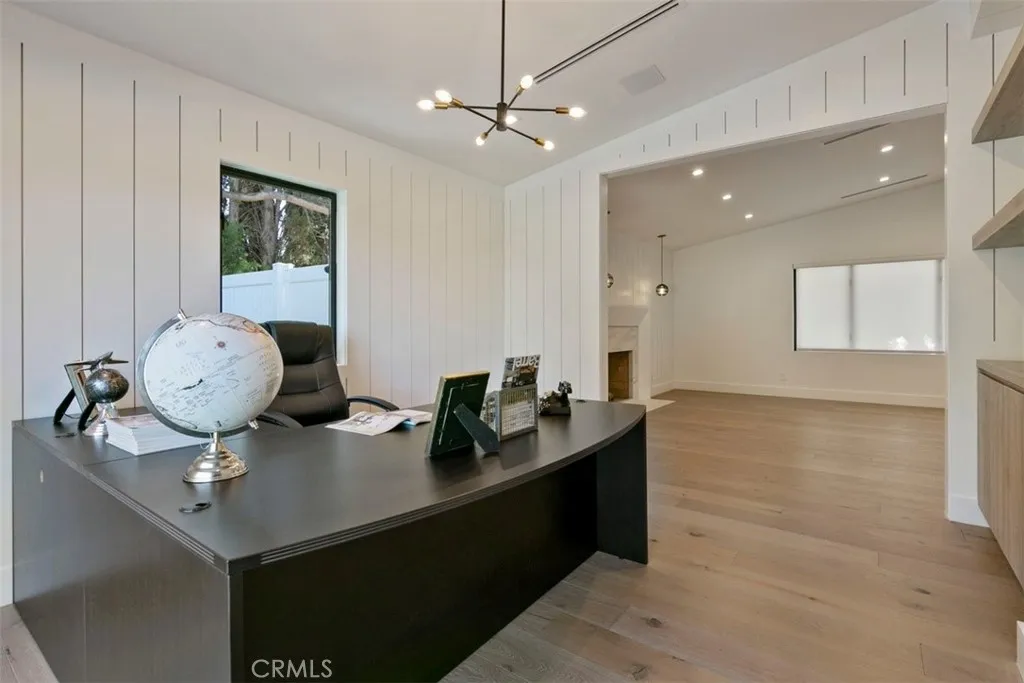 Additional image 53 of 17269 Luverne Place, Encino, CA 91316