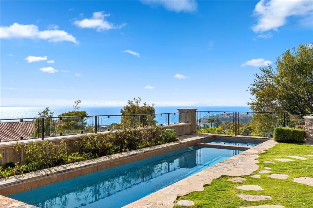 Additional image 2 of 325 Camden Place, Laguna Beach, CA 92651