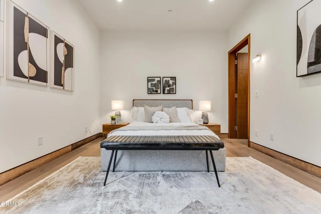 Additional image 114 of 12480 Viewcrest Road, Los Angeles, CA 91604