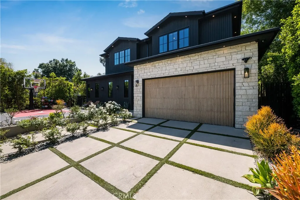 Additional image 6 of 5517 Allott Avenue, Sherman Oaks, CA 91401