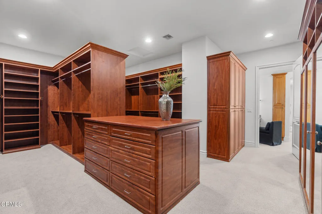 Additional image 109 of 1571 N Bundy Drive, Los Angeles, CA 90049