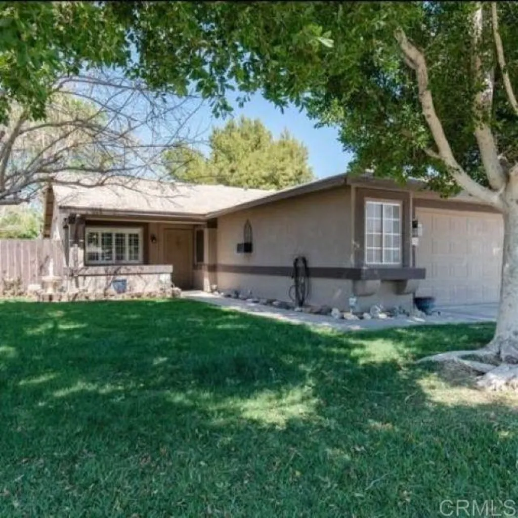 Additional image 2 of 2536 W Orange Avenue, El Centro, CA 92243