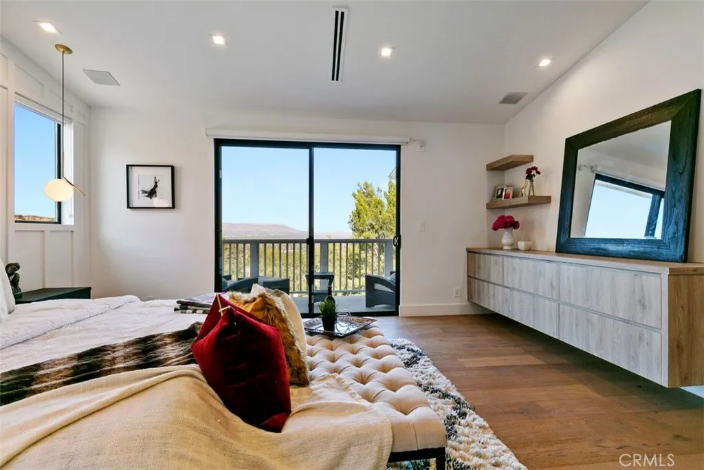 Additional image 21 of 17269 Luverne Place, Encino, CA 91316