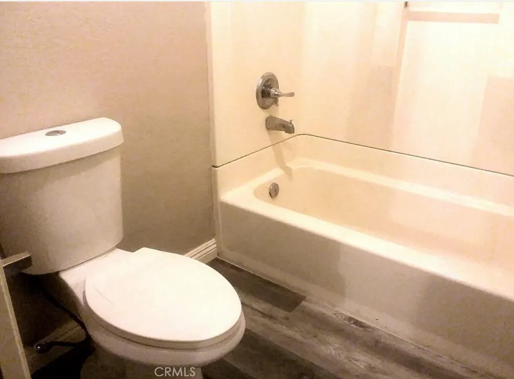 Additional image 13 of 21219 Roscoe Boulevard Unit 215, Canoga Park, CA 91304