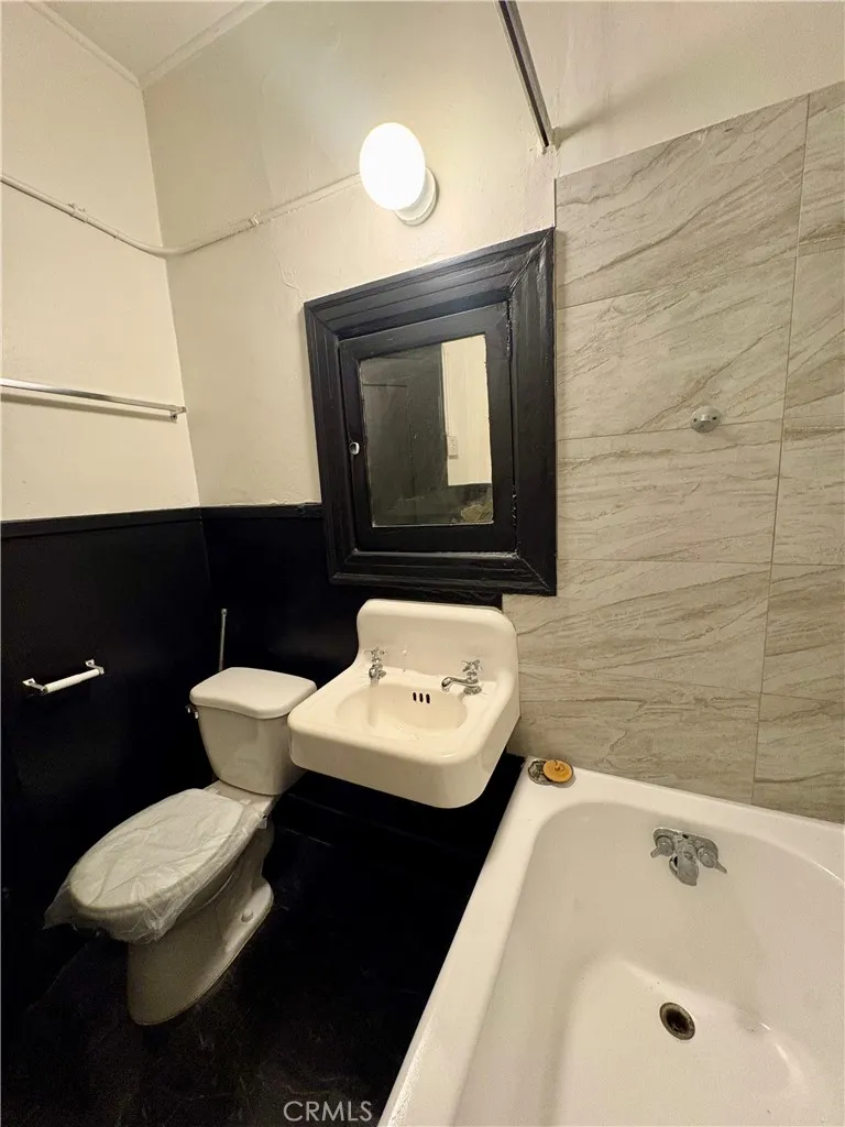 Additional image 12 of 617 Coronado Terrace Unit 21, Los Angeles, CA 90026