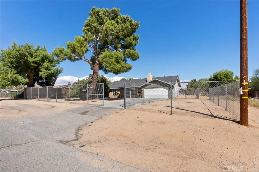Additional image 67 of 18742 Vine Street, Hesperia, CA 92345