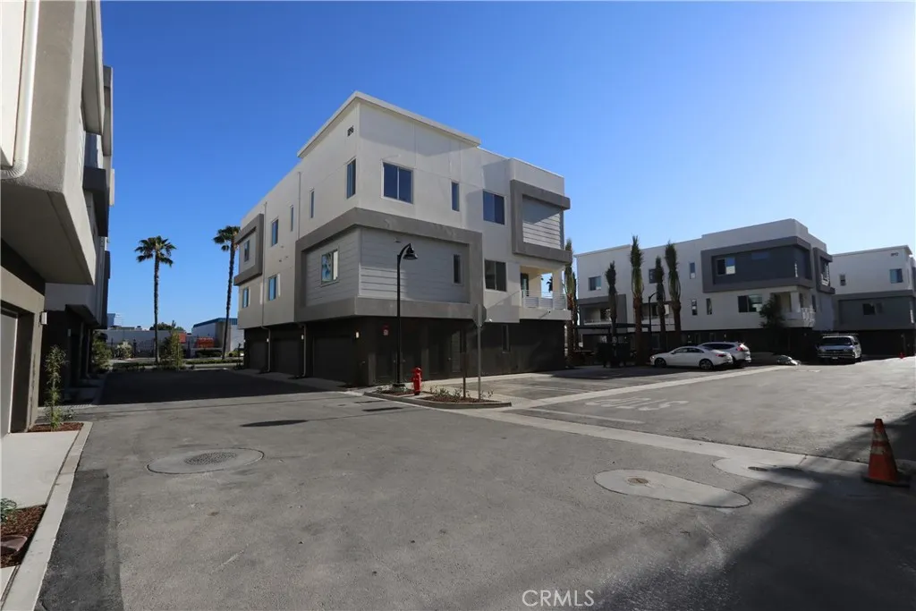 Additional image 10 of 1890 S Westside Drive Unit 61, Anaheim, CA 92805