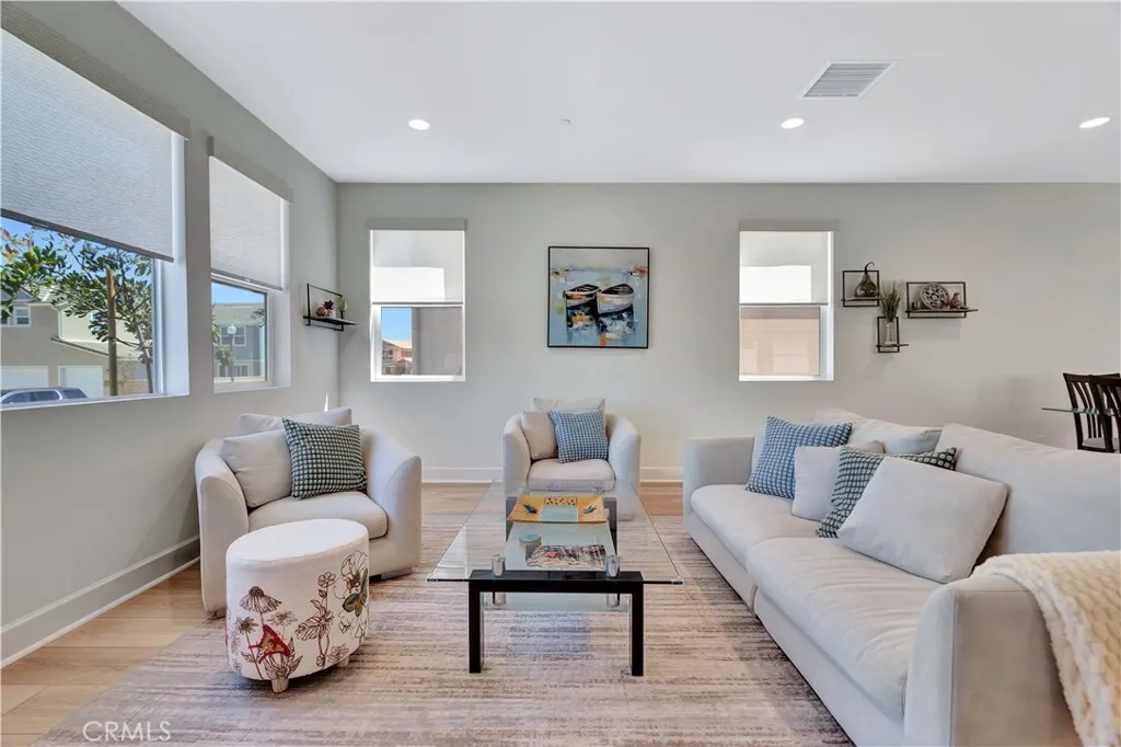 Additional image 5 of 10887 Carlos Street, Ventura, CA 93004