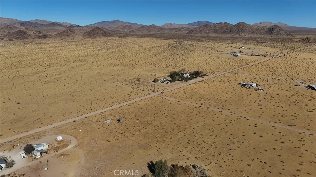 Additional image 17 of 713 Waalew Road, Lucerne Valley, CA 92356