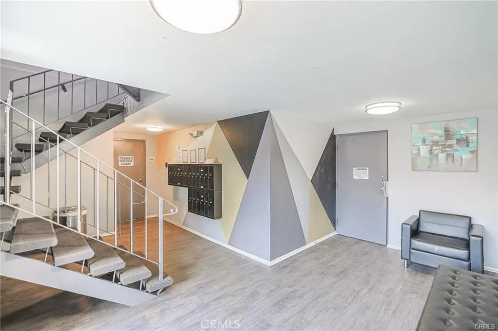 Additional image 16 of 4406 Cahuenga Boulevard Unit 203, Toluca Lake, CA 91602