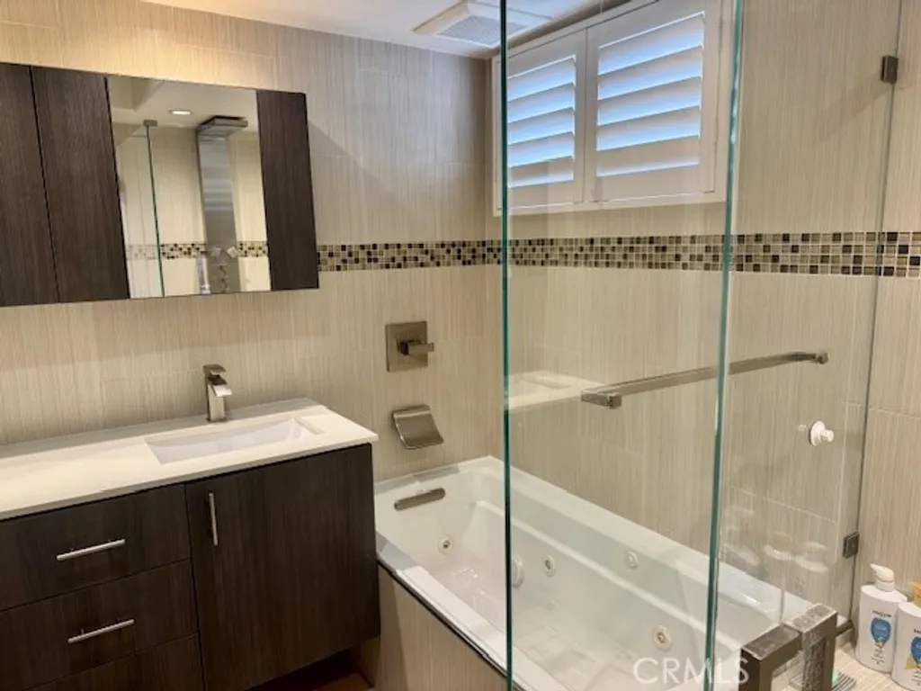 Additional image 26 of 200 Pacific Coast St, Huntington Beach, CA 92648