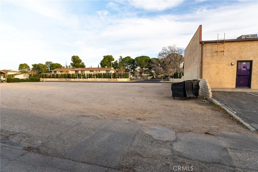 Additional image 7 of St Andrews Drive, Victorville, CA 92395