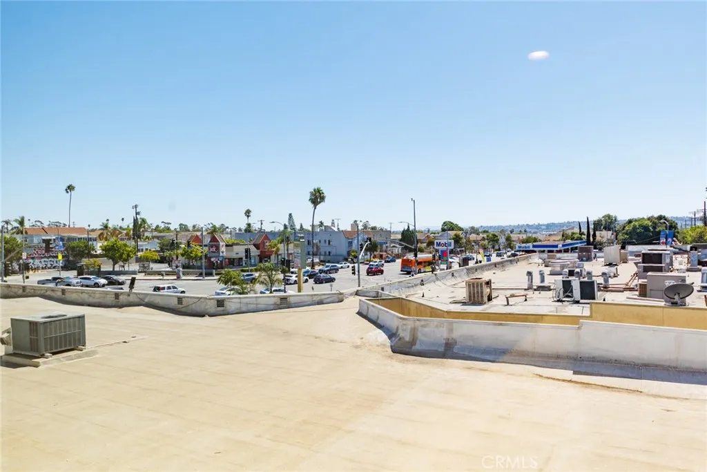 Additional image 61 of 1859 Crenshaw Boulevard, Los Angeles, CA 90019