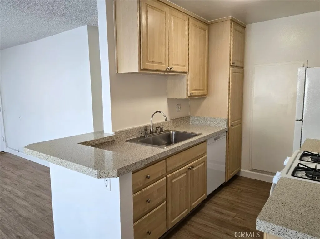 Additional image 7 of 17611 Regency Circle Unit 07, Bellflower, CA 90706