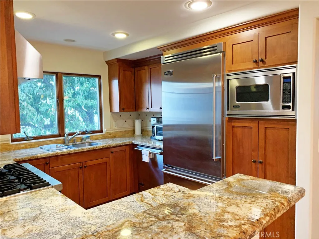 Additional image 9 of 601 Poinsettia, Corona Del Mar, CA 92625