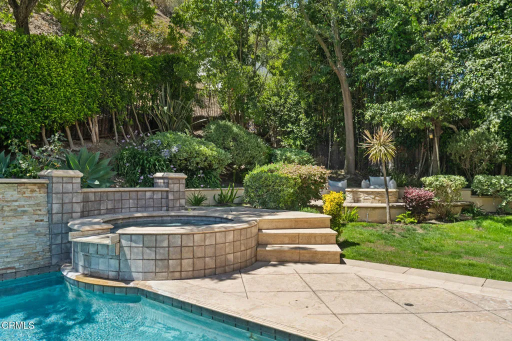 Additional image 133 of 1571 N Bundy Drive, Los Angeles, CA 90049