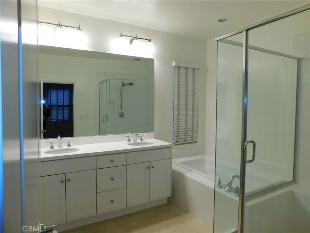 Additional image 31 of 235 Kempton, Irvine, CA 92620