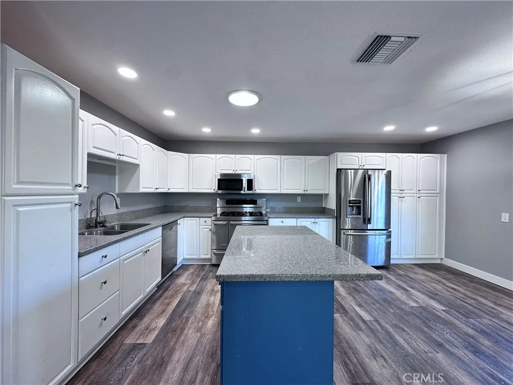 Additional image 7 of 8682 Camel Circle, Huntington Beach, CA 92647